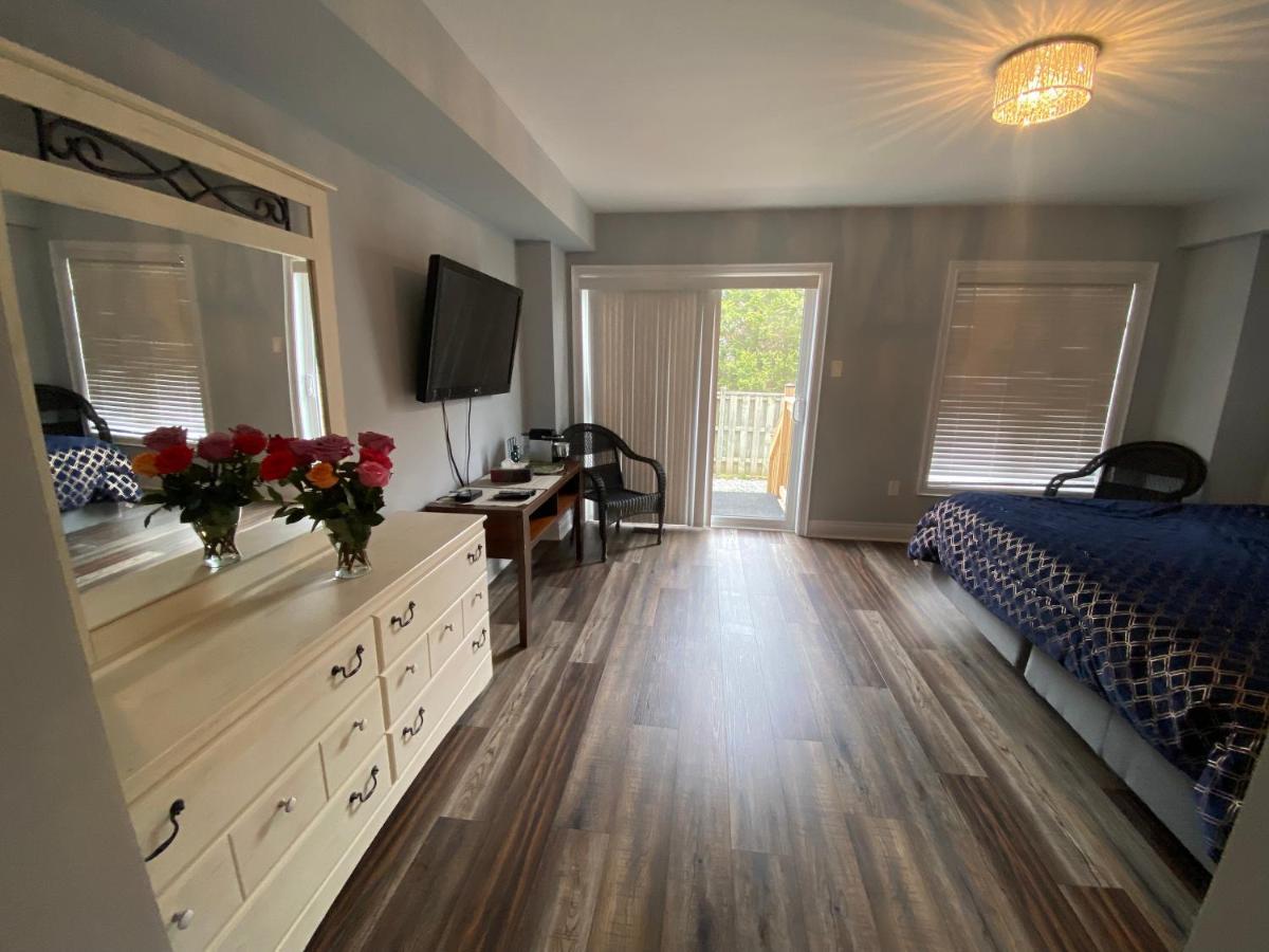 2 Bedroom With 2 Ensuites Unit In リッチモン・ドヒル エクステリア 写真