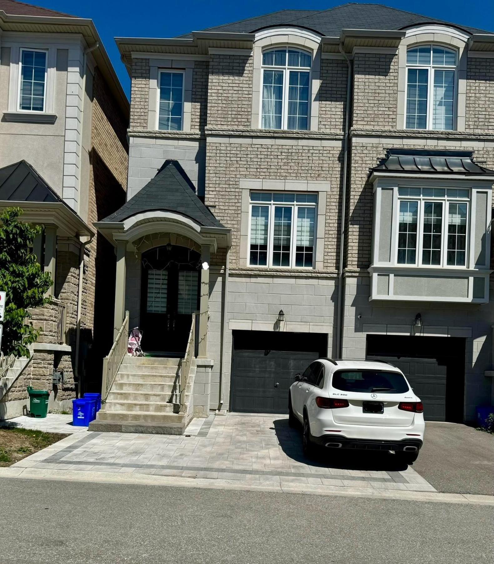2 Bedroom With 2 Ensuites Unit In リッチモン・ドヒル エクステリア 写真